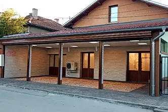 Промишлена сграда в Ловеч, Троян