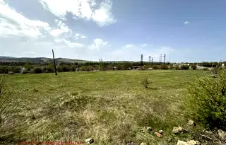 Земеделски имот в Перник, Перник