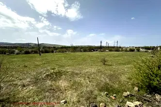 Земеделски имот в Перник, Перник