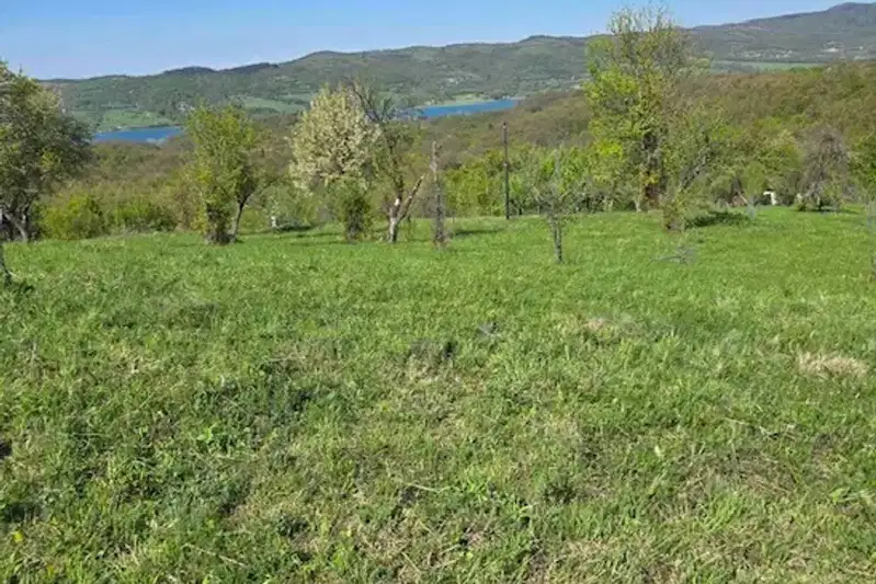 Agricultural Land in Oblast Lovech, Golyama Jelyazna