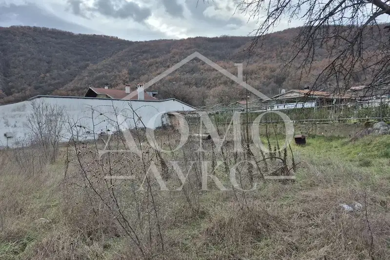 Земеделски имот в Благоевград, с. Железница