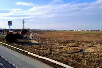 Земеделски имот в Пловдив, с. Радиново
