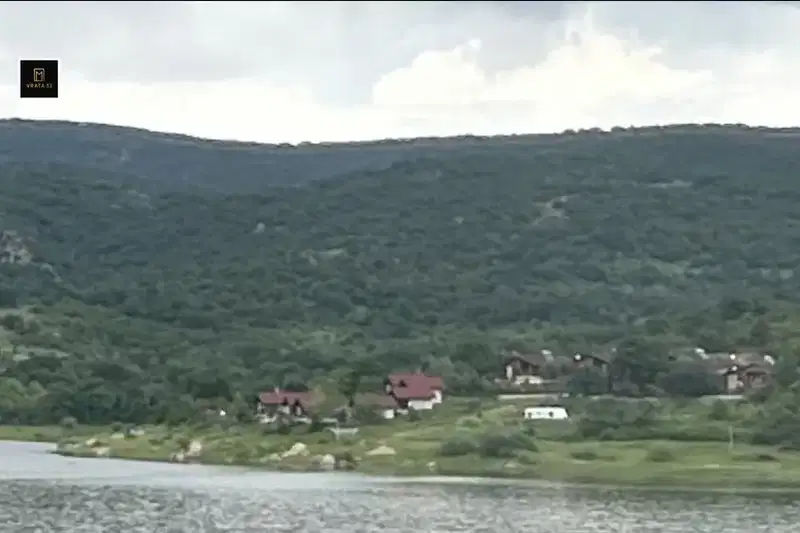 Земеделски имот в Пловдив, с. Златосел