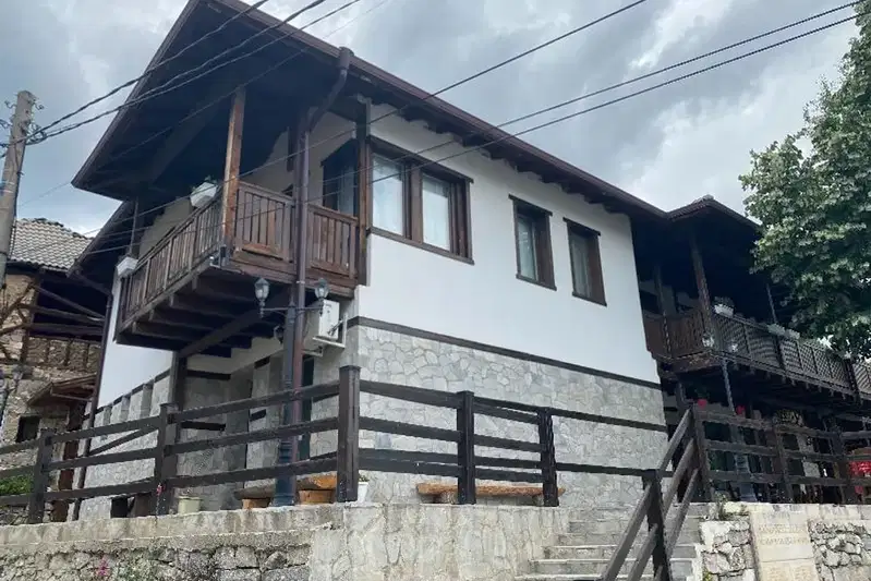 Хотел в Благоевград, Гоце Делчев