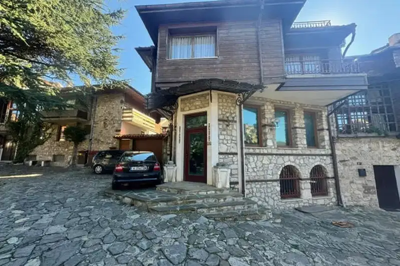 Хотел в Бургас, Несебър