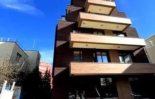 Хотел в София, Младост 1