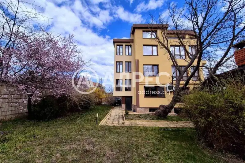 Hotel in Varna, Dolna Traka