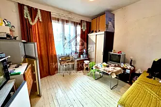 Етаж от къща в Пловдив, Асенов
