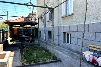 Етаж от къща в Пловдив, Баня