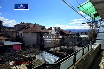 Етаж от къща в Благоев, Широк център