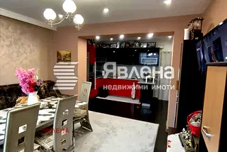 Етаж от къща в София, Божурище