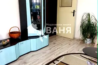 Етаж от къща в Пловдив, Карлово