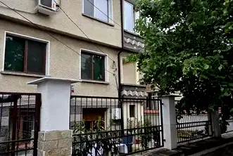 Етаж от къща в Пловдив, Карлово