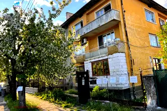 Етаж от къща в Кюстендил, Център