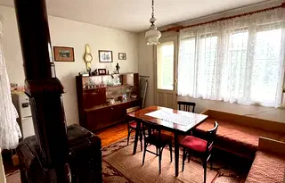 Етаж от къща в Ловеч, Дикисана