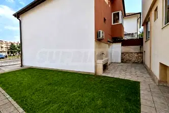 Етаж от къща в Бургас, Несебър