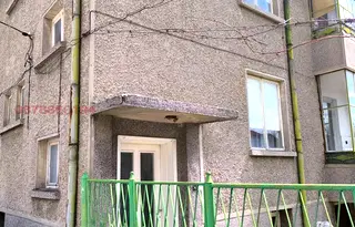 Етаж от къща в Шумен, Нови пазар