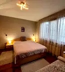 Етаж от къща в Перник, Варош