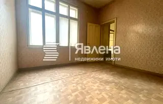 Етаж от къща в Пловдив, Център