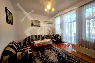 Етаж от къща в Пловдив, Център