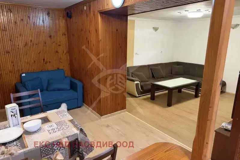 Floor of House in Plovdiv, Komatevo
