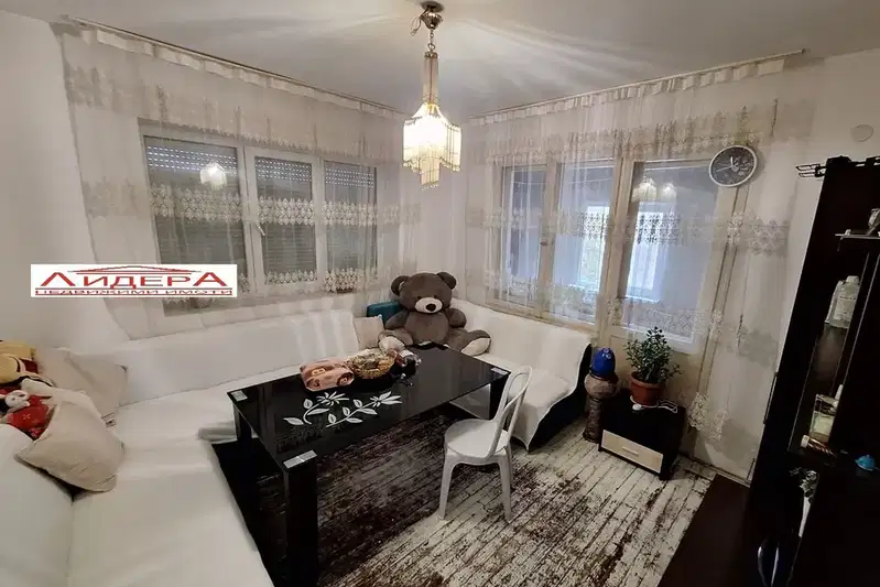 Етаж от къща в Пловдив, Кършияка