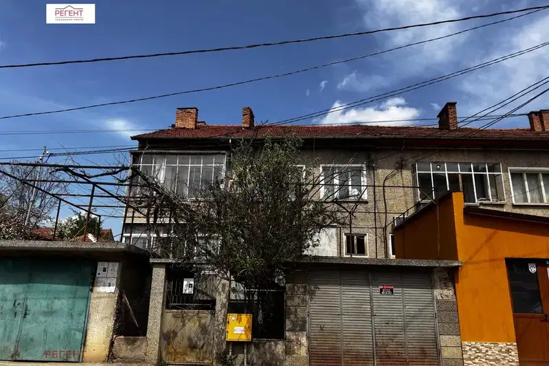Етаж от къща в Габрово, Севлиево