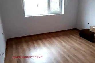 Етаж от къща в Шумен, Тракия