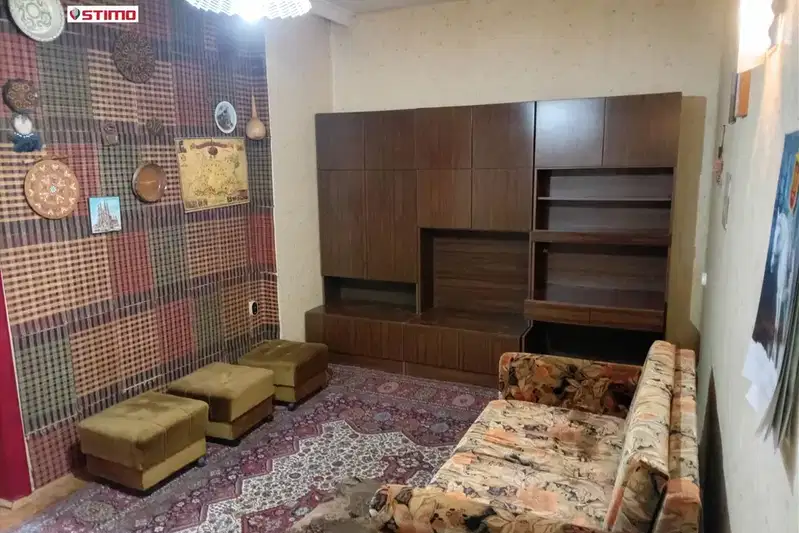 Етаж от къща в София, Бояна
