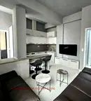Етаж от къща в София, Изток