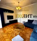 Етаж от къща в София, Изток