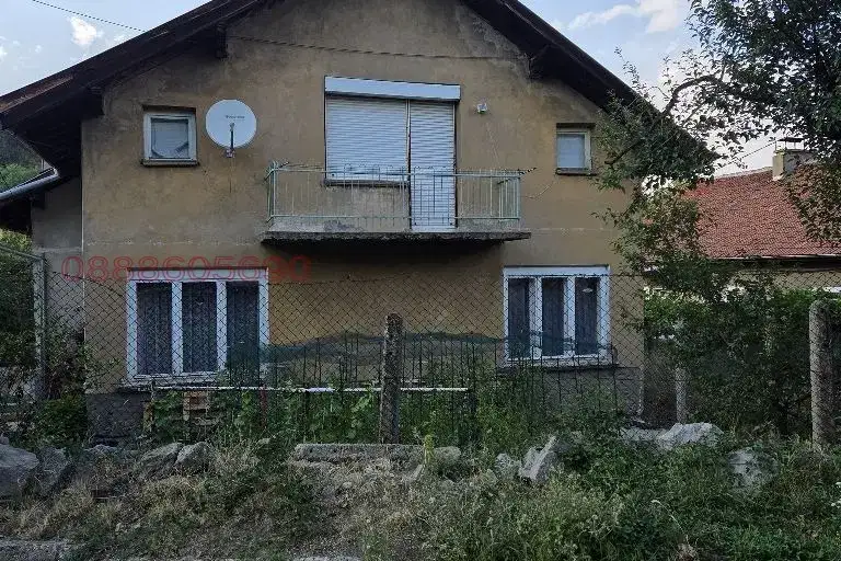 Floor of House in Sofia, Knyajevo