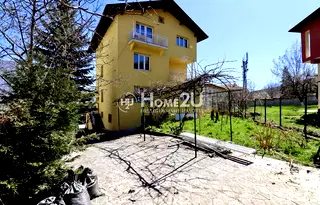 Етаж от къща в София, Симеоново