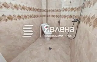 Етаж от къща в Пловдив, Сопот