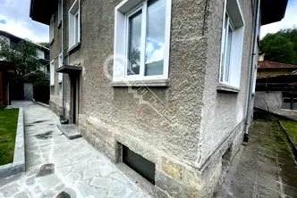 Етаж от къща в Габрово, Трявна