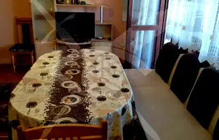 Етаж от къща във Варна, Галата