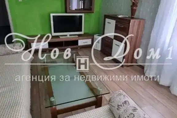Етаж от къща във Варна, Галата