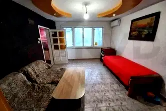 Етаж от къща във Варна, Колхозен пазар