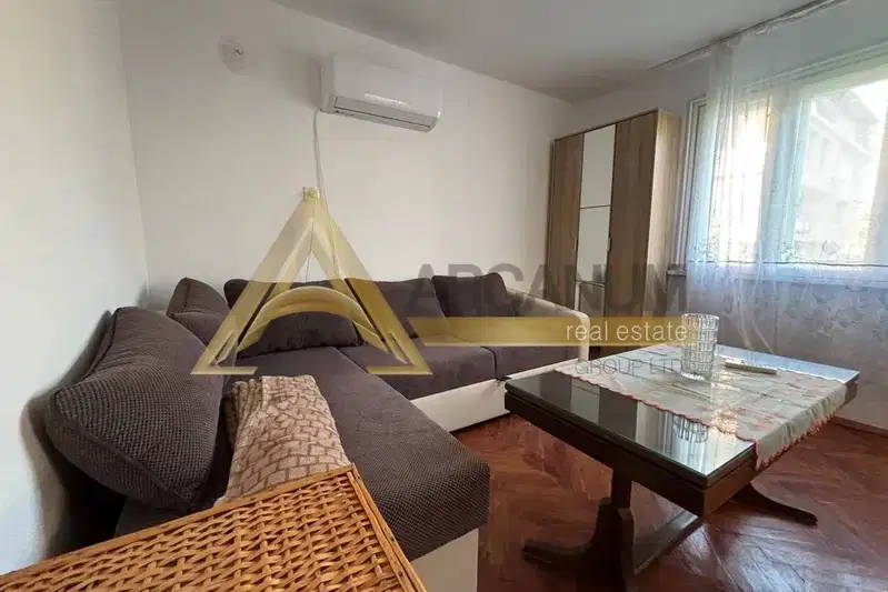 Floor of House in Varna, Sveti Nikola