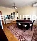 Етаж от къща във Варна, Виница