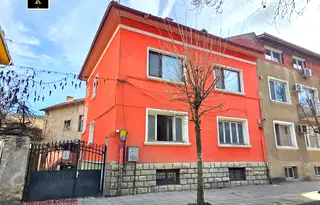 Етаж от къща в Пазарджик, Велин