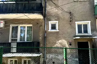 Етаж от къща във Видин, Строител