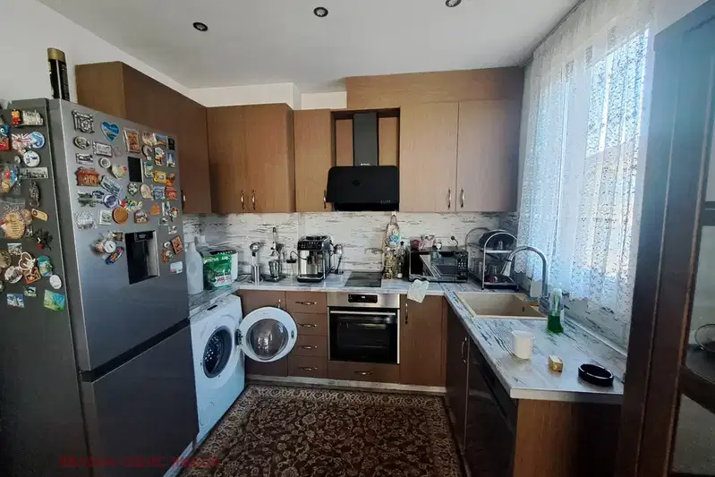 Floor of House in Yambol, Kargon