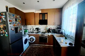 Етаж от къща в Ямбол, Каргон