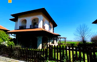 Къща в Бургас, Ахелой