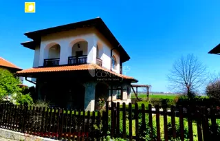 Къща в Бургас, Ахелой
