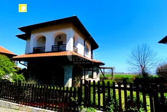 Къща в Бургас, Ахелой