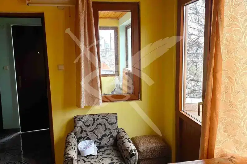 Къща в Бургас, Ахелой