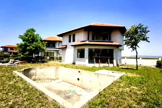Къща в Бургас, Ахелой