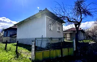 Къща в Ловеч, Априлци